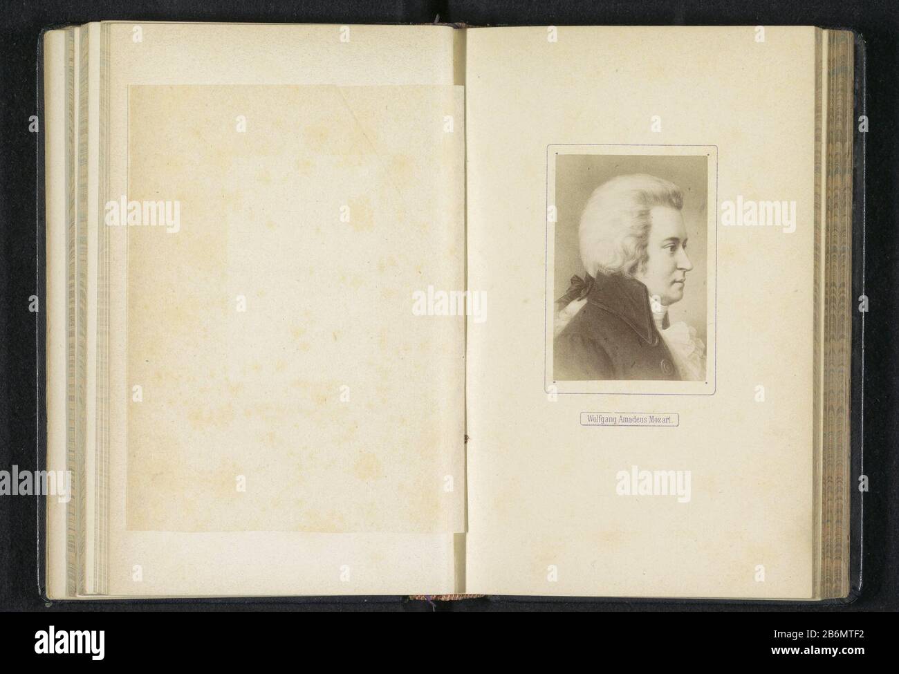 La Reproduction Du Portrait Wolfgang Amadeus Mozart Par Un Peintre Inconnu Photo Stock Alamy