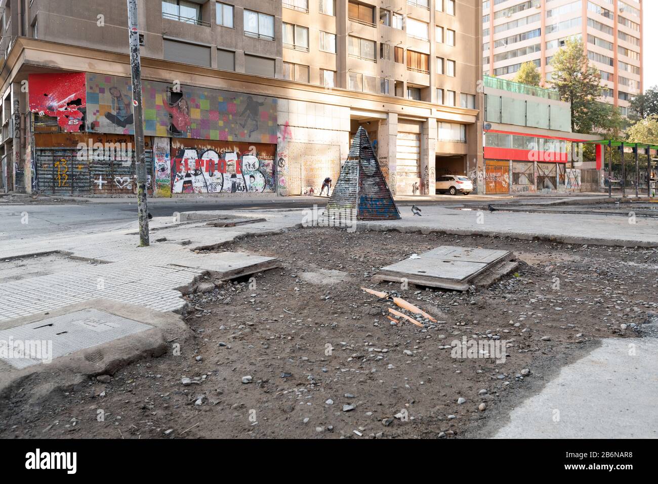 Santiago, Chili - 01 Mars 2020: La Destruction De La Zone Zéro. Banque D'Images