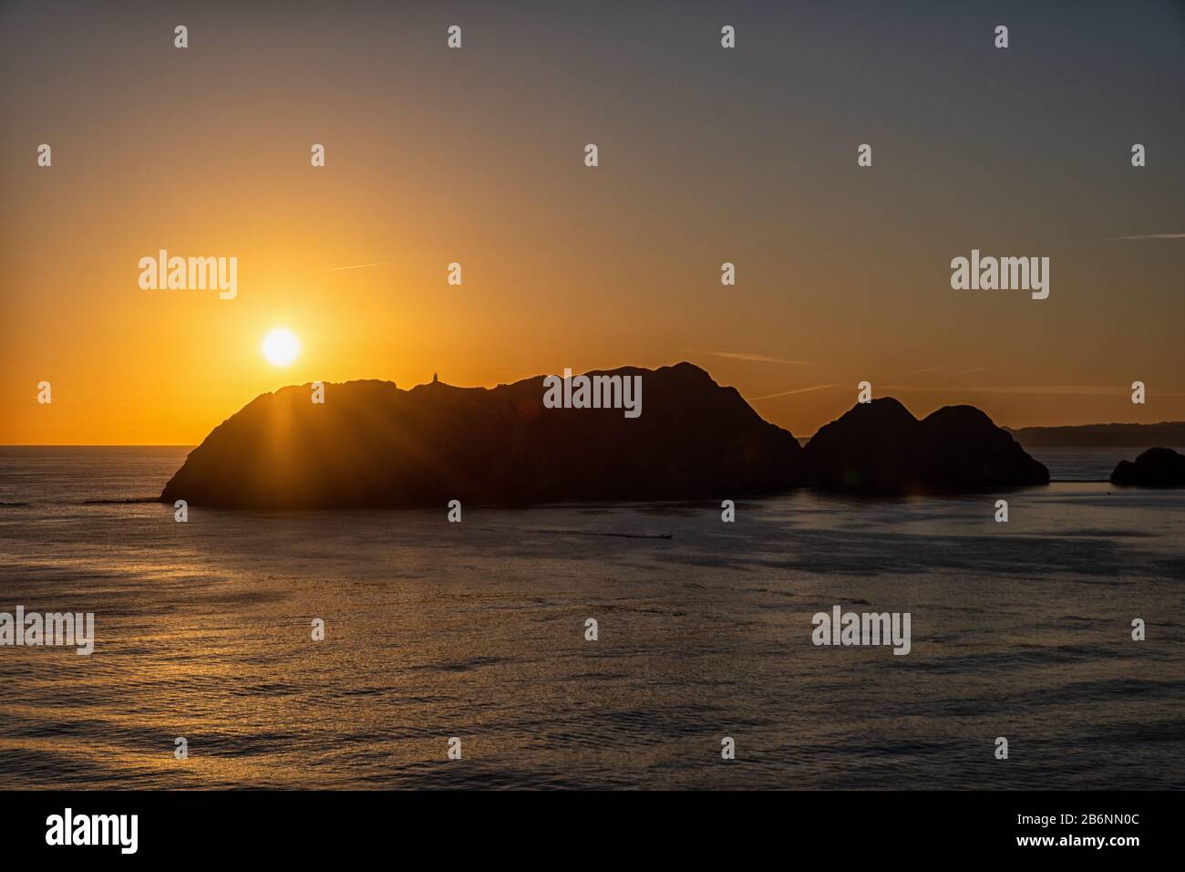 Lever du soleil à l'entrée du port de Muscat en Oman Banque D'Images