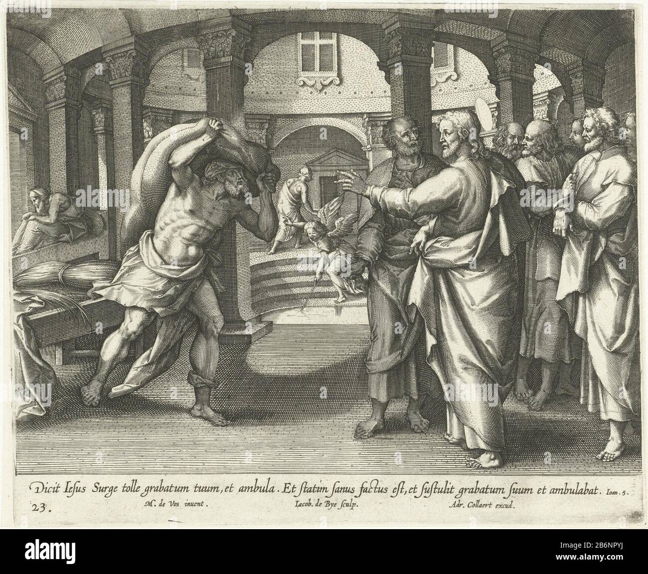 Genezing van de man bij het Bad van Betesda Vita, passio et Resvrrectio Iesv Christi (serietitel) Leven, passie en wederopping van Christus (serietitel) Le bain à Bethesda, un complexe avec des propriétés médicinales. Christ commande paralyser le lit d'un homme pour prendre et marcher. L'homme le fait et est immédiatement guéri (Jean 5: 1-5). En arrière-plan, l'ange Raphael prend de l'eau de la baignoire touche et besse. L'impression comporte une légende latine. L'imprimé fait partie d'une série sur la vie de Christus. Fabricant : printmaker Jacques de Bie (propriété cotée) conçu par: Marten de vos (construction cotée Banque D'Images