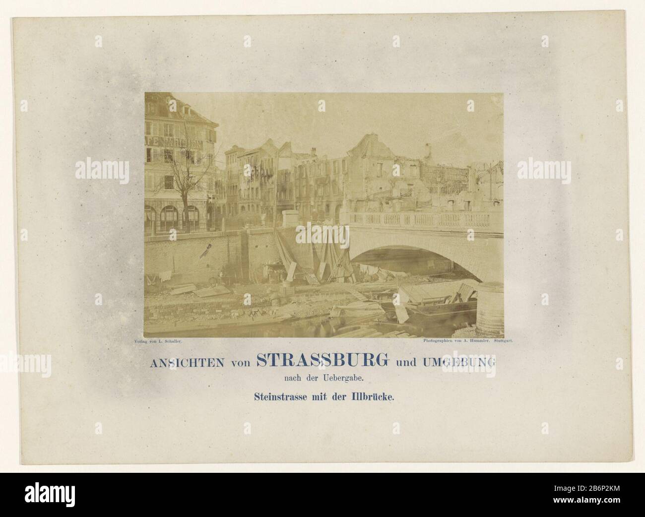 Gezicht in Straatsburg Ansichten von Strassburg und Umgebung nach der Uebergabe Steinstrasse mit der Illbrucke (titel op object) Face in Strasbourg Ansichten von Strassburg and alentours nach der Uebergabe Steinstrasse mit der Illbrucke (title object) Type de bien: Photographies Numéro d'article: RP-F 02939 constructeur: Humler: Hummler: Ludwig Schaller (propriété cotée) Lieu de fabrication: Photographe: Stuttgart Éditeur: Allemagne Date: 1870 Caractéristiques physiques: Albumen matière d'impression: Carton de papier technique: Albumen dimensions d'impression: Photo: H 127 mm × W 1 Banque D'Images