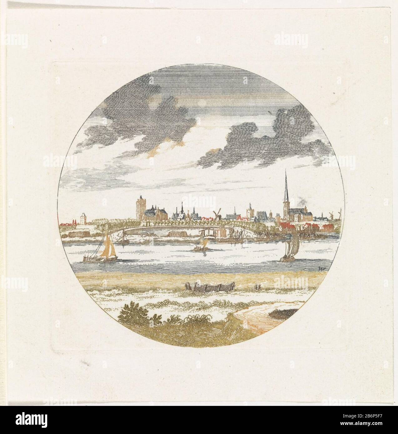 Gezicht Op Emmerich Voir Emmerich. Au premier plan la rivière Rijn. Fabricant : printmaker Jan van Call (i) supervision: Johan Teylerstraat Lieu de fabrication: Pays-Bas Date: 1688 - 1698 Caractéristiques physiques: Gravure à la poupée en rouge, vert, bleu, jaune et marron: Papier technique: Gravure / à la poupée / mesures de couleur: Bord de la plaque: H 102 mm × W 104 mm Objet: Vue sur la ville en général; 'Veduta' Banque D'Images