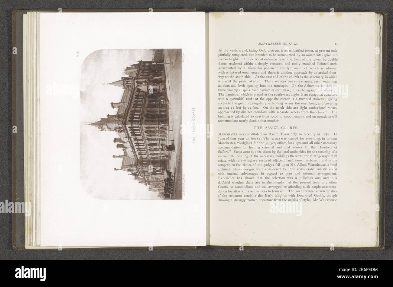 Gezicht op de Assize cours à Manchester Les tribunaux Assize (objet titel op) vue des tribunaux Assize à ManchesterThe Assize courts (objet titre) Type de propriété: Photo-mécanique imprimer page Numéro d'article: RP-F 2001-7-28-8 Inscriptions / marques: Numéro, recto, imprimé: 'PL . 8.' Fabricant : photographe Alfred Brothers (bâtiment classé) clichémaker: Bouton anonyme: Alfred Brothers Place fabrication: Manchester Date: CA. 1868 - ou 1878 matériau: Technique du papier: Mesures de la pression lumineuse: Imprimé: H 123 mm × W 181 mmToeliceliginPrent en face de la page 11 . Objet : bâtiment du tribunal où : Banque D'Images