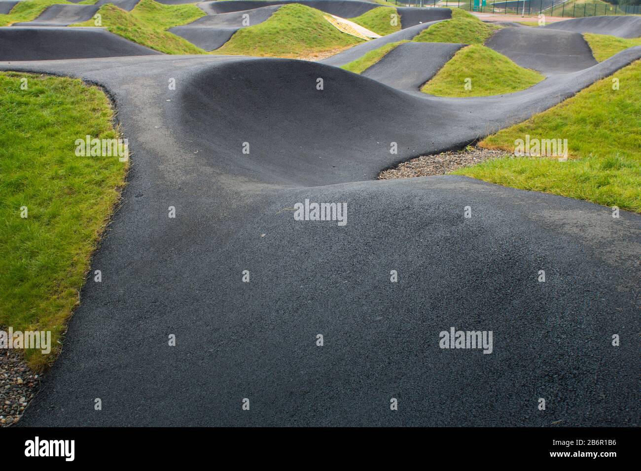 Gros plan sur une piste de course BMX. Banque D'Images