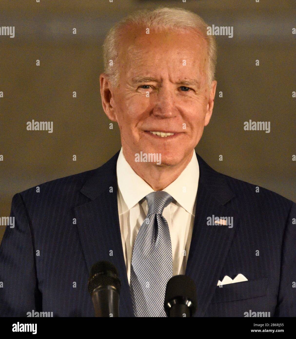 Philadelphie, PA, États-Unis - 10 MARS 2020: Joe Biden Prononce une allocution de nuit primaire au National Constitution Center. Banque D'Images