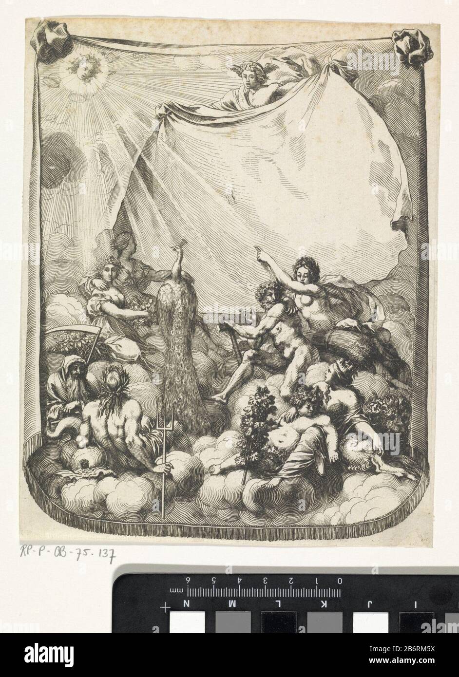 Goden bijeen op de Olympus Verschillende goden zitten bij elkaar op de wolken van de Olympus en kijken naar het kleed dat porte Mercumius wordt opgehouden. Juno zit a rencontré haar pauw en legt haar main om de nek van Flora. Ceres, rencontre bundel korenaren, wijst de god Mars op het kleed dat cumius ophoudt. Rechts op de voorgrond Cybele, met stedekroon op het hoofd, zittend naast Bacchus. Liens op de voorgrond de Dood met zeis zittend naast Neptune. Aan de hemel de zon met het gezicht van Apollo. Fabricant : protmaker: Anoniem Dating: 1650 - 1750 Physical kenmerken: ETS Material: Papier Techniek: Banque D'Images