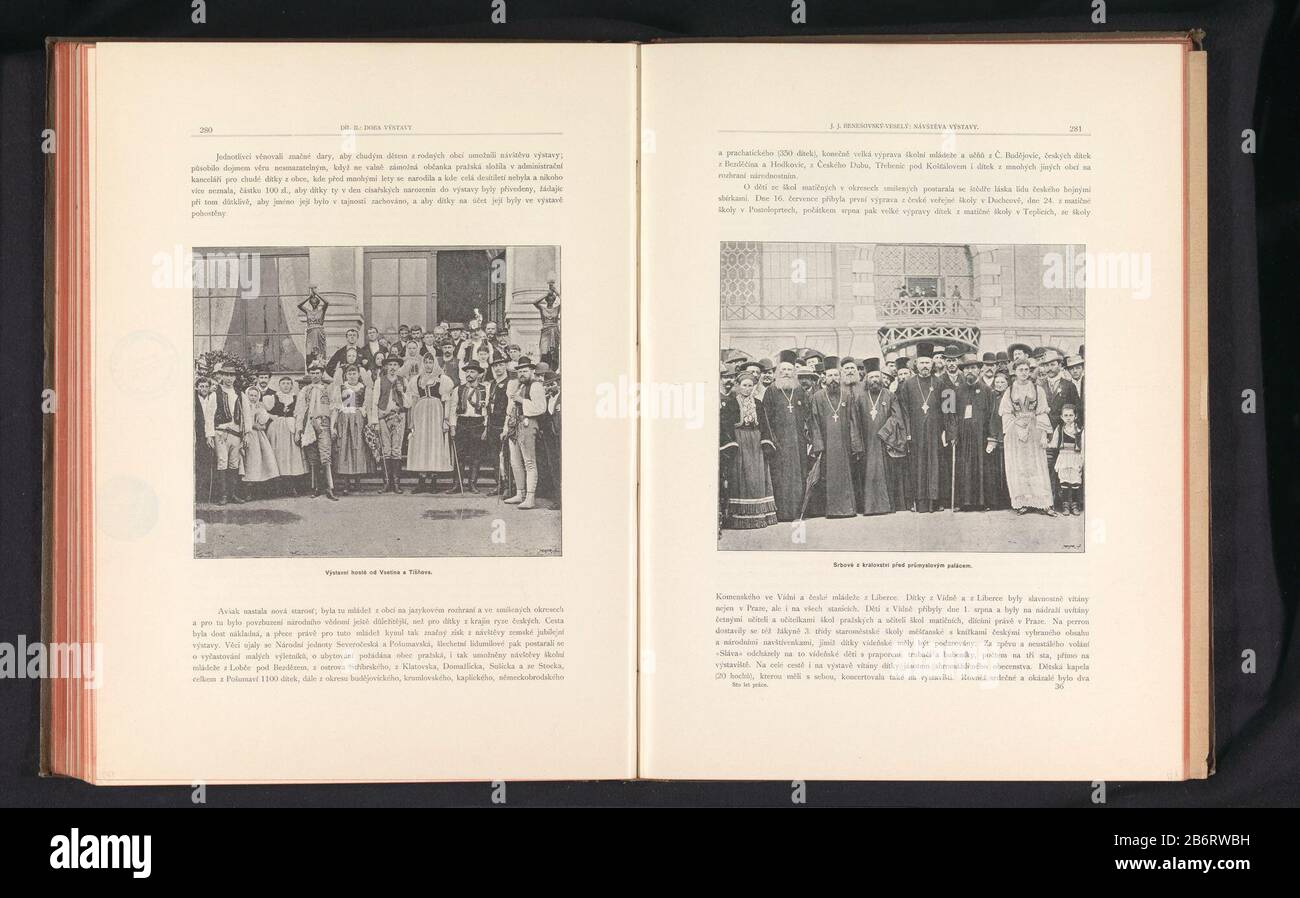 Portrait de groupe des visiteurs de Vsetín le Výstaviště à PraagVýstavni Hosté od Vsetína a Tišnova (titre objet) Type de bien: Photomécanique imprimer page Numéro d'article: RP-F 2001-7-749A-137 Fabricant: Photographe: Anoniemclichémaker: Carl Bellmann Lieu de fabrication: Photographe: Výstavištěclichémaker: Prague Dating: CA. 1891 - en avant ou en avant 1893 matériau: Technique du papier: Autotypique Dimensions: Photo: H 160 mm × W 191 mmToelichtPrent à la page 280. Objet : personnes historiques anonymes Représentées dans un groupe, dans un groupe -portrait Banque D'Images