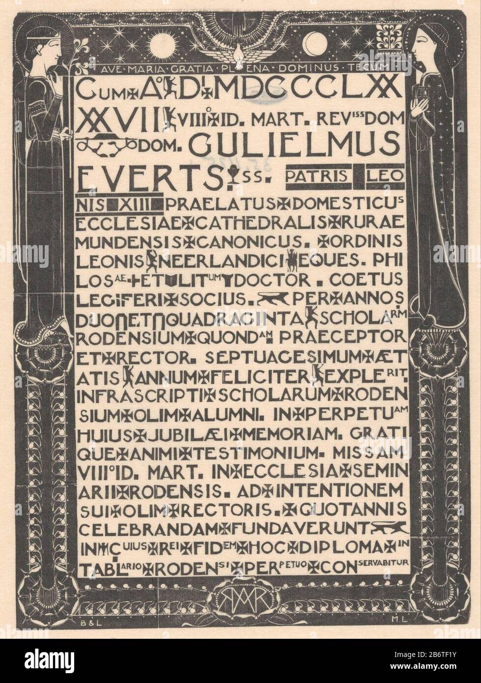 Herinneringsblad aan Willem Everts Souvenir Sheet text in Latin. La bordure d'ornement a laissé une femme avec un lys et a laissé une femme avec un boek. Fabricant : printmaker Mathieu Lauweriks (bâtiment classé) En Date du: 1897 et / ou 1935 matériau: Papier japonais technique: Coupe du bois Dimensions: Feuille: H 268 mm × W 210 mmToelichtingHet afdruk. Le sujet est un posthume: Commémoration, main jubilaire, 'Dextera Dei  symbole de Dieu le Père Saint-Esprit représenté comme une colombe (en flammes) Qui: William Evert Banque D'Images