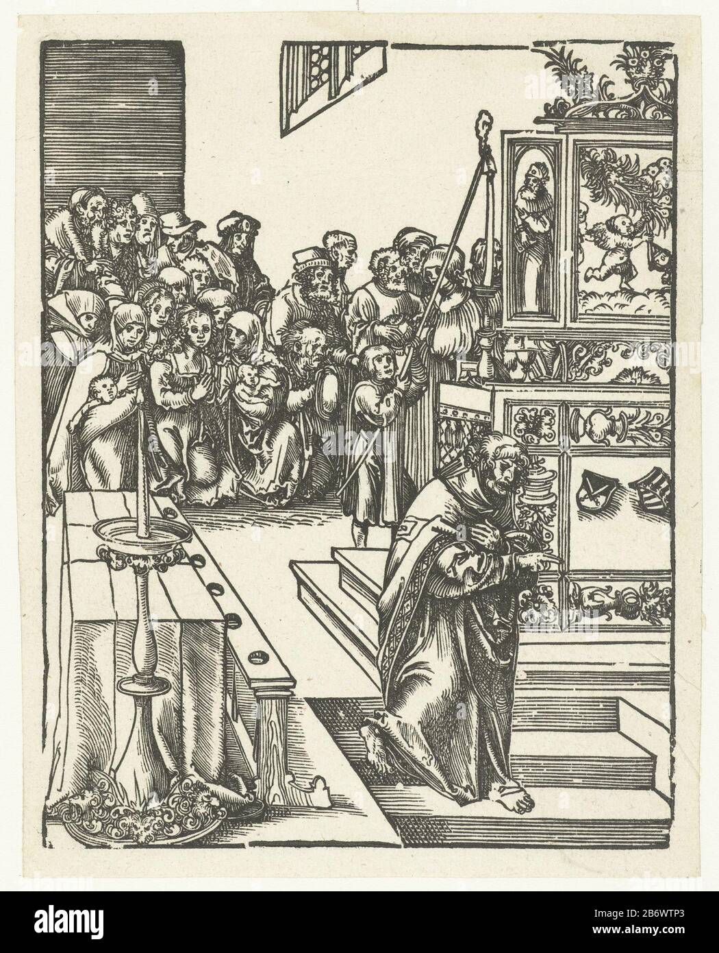 Johannes de Evangelist daalt af dans eigen graf Martelaarschap van twaalf appostelen (servietitel) John l'évangéliste descend les escaliers vers sa propre tombe à l'intérieur d'une église alors que ses disciples et d'autres hommes, femmes et enfants regardent. Une acolyte éteint une bougie qui sur un étaat d'autel. Fabricant : Print maker: Lucas Cranach (I) Lieu de fabrication: Allemagne Date: 1510 - 1514 Caractéristiques physiques: Matériau du bloc de bois: Technique du papier: Dimensions du bloc de bois: Image: H 162 mm × W 127 mmToelichtingHoutblok également être utilisé pour: Georg Rhau, Das Symbolum gemeine Bekenntnis of Zwelff Ap Banque D'Images