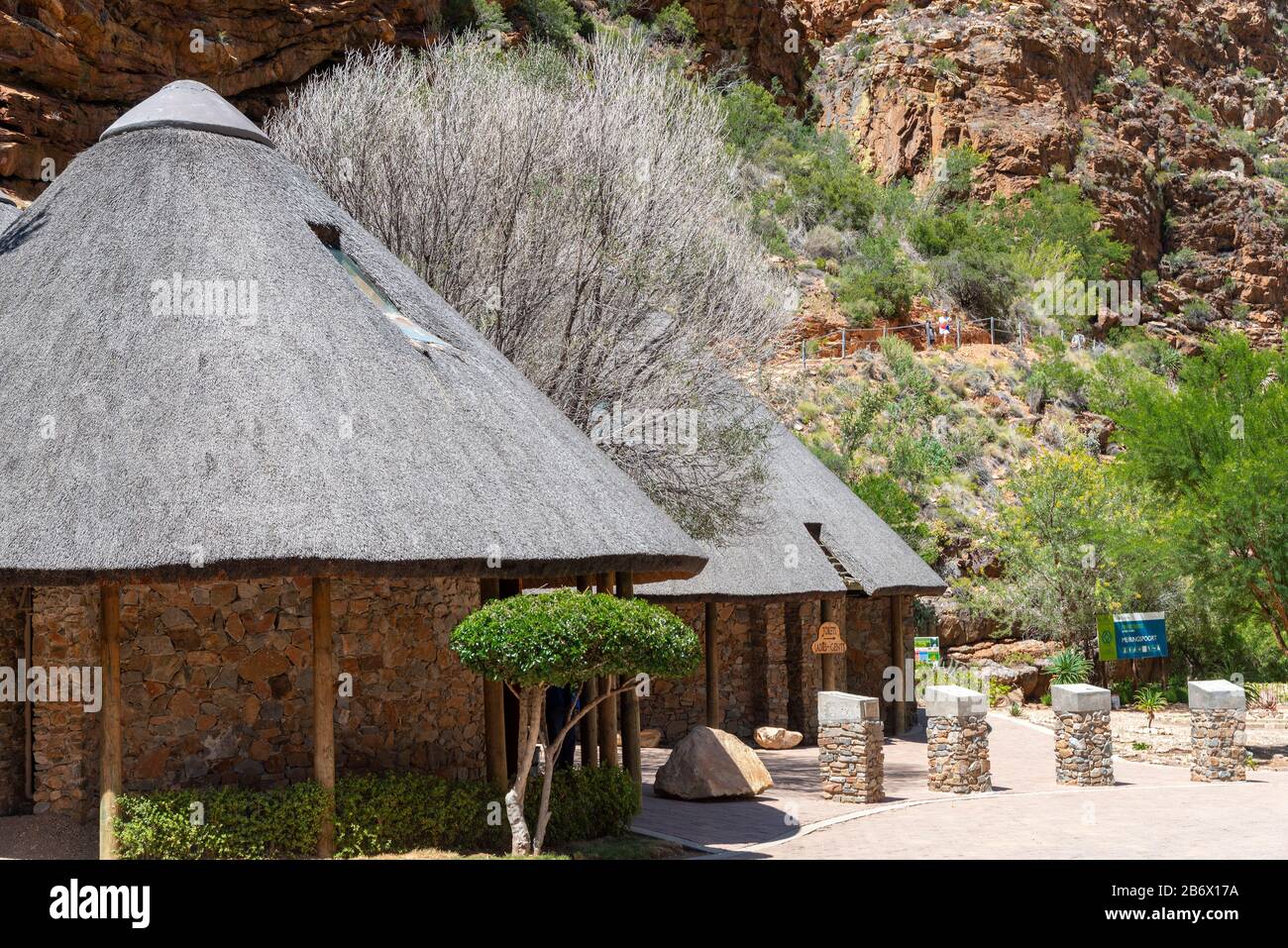 Centre d'information sur la chute d'eau de Meiringspoort dans le parking sur la route du passage Meiringspoort (N 12) - de Rust, Western Cape, Afrique du Sud Banque D'Images