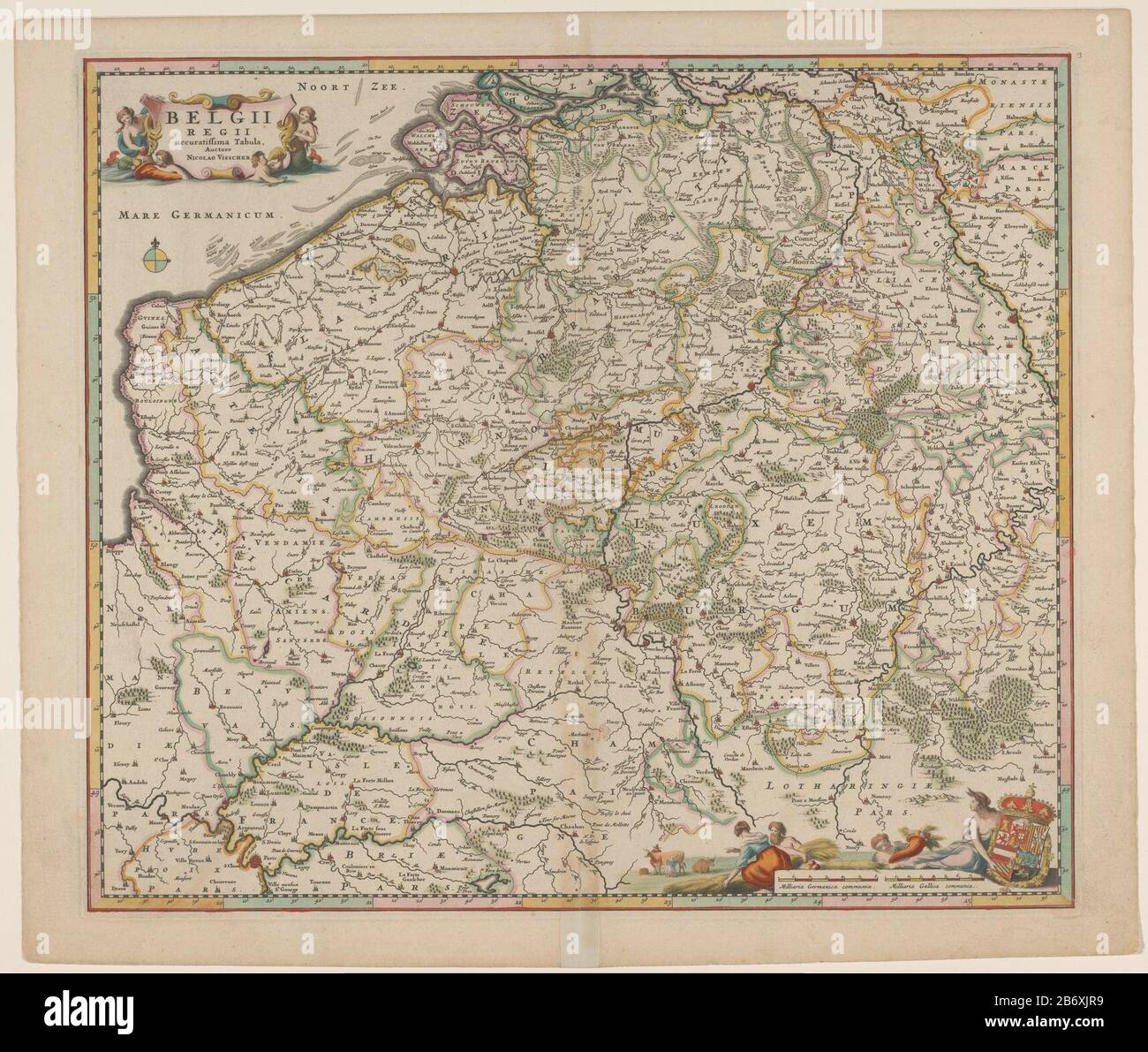 Kaart van de Zuidelijke Nederlanden Belgii regii ackatissima tabula (objet titel op) carte du sud des Pays-Bas. En haut à gauche le titre cartouche. Bas à droite deux bâtons de coquille: 6 Milli Aria Germanica COMMUNIA / 8 Milli Aria Gallica COMMUNIA. La balance colle les bras du roi d'Espagne. La carte a un degré de distribution le long de la randen. Fabricant : printmaker: Éditeur anonyme: Nicolaes Visscher (I) (bâtiment classé) éditeur: Nicolaes Visscher (II) (bâtiment classé) éditeur: Veuve Nicolaes Visscher (II) (éventuellement) lieu de fabrication: Amsterdam Date: 1652 - 1720 caractères physiques Banque D'Images