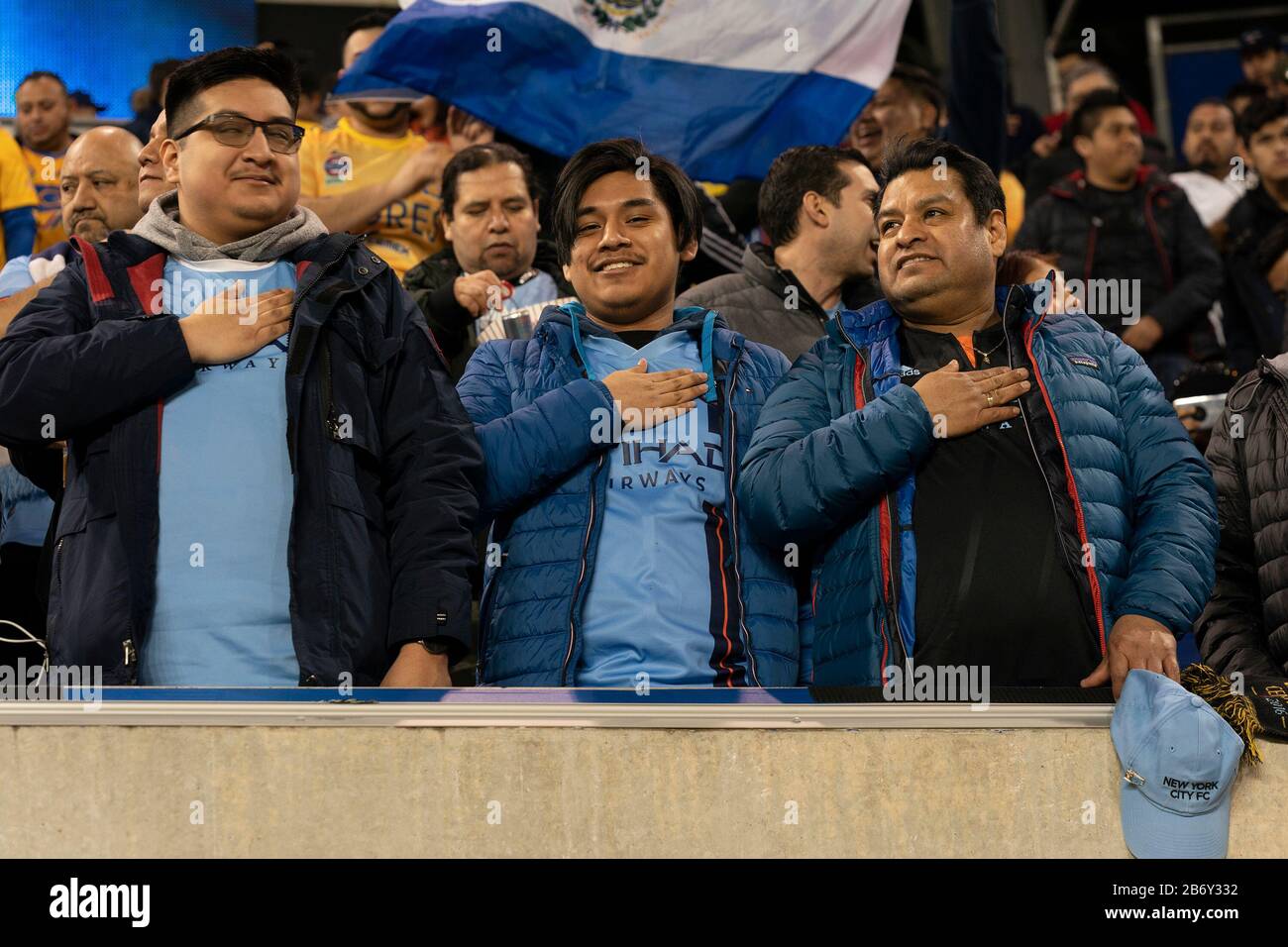 Harrison, États-Unis. 11 mars 2020. Les fans de NYCFC assistent à la finale de la Concacaf Champions League contre les Tigers UANL à Red Bull Arena à Harrison, NJ le 11 mars 2020. Tigres A Gagné 1 - 0 (Photo De Lév Radin/Pacific Press/Sipa Usa) Crédit: Sipa Usa/Alay Live News Banque D'Images