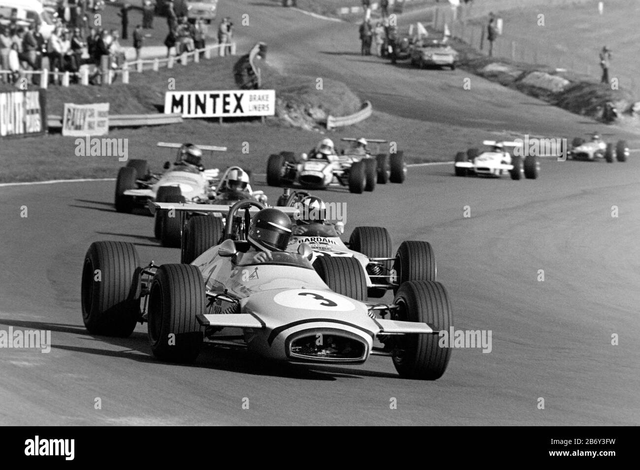Mike Beuttler's Clarke Mordtante Racing Brabham BT28 chez Brands Hatch 1970 E.R. Trophée Hall 1970 B.R.S.C.C. Motorsport - Shell Super Oil British F3 Championship, Rd 12 M.C.D. Lombank British F3 Championship, Rd 13 Brands Hatch Circuit Banque D'Images