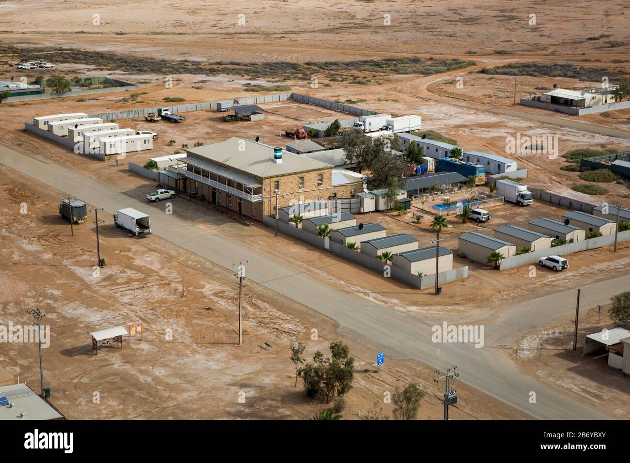 Marre, Australie, le pub de l'hôtel Marree vue aérienne au milieu du désert australien de l'outback, Australie Banque D'Images