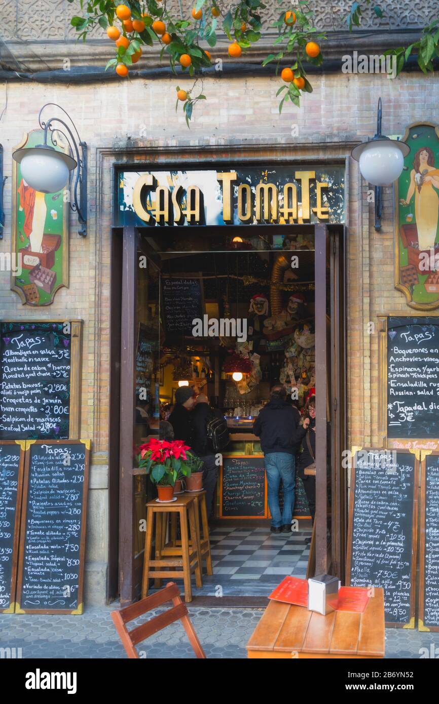 Casa Tomate Dans Calle Mateos Gago. Barre de tapa bien connue. Séville, Province De Séville, Andalousie, Sud De L'Espagne. Banque D'Images