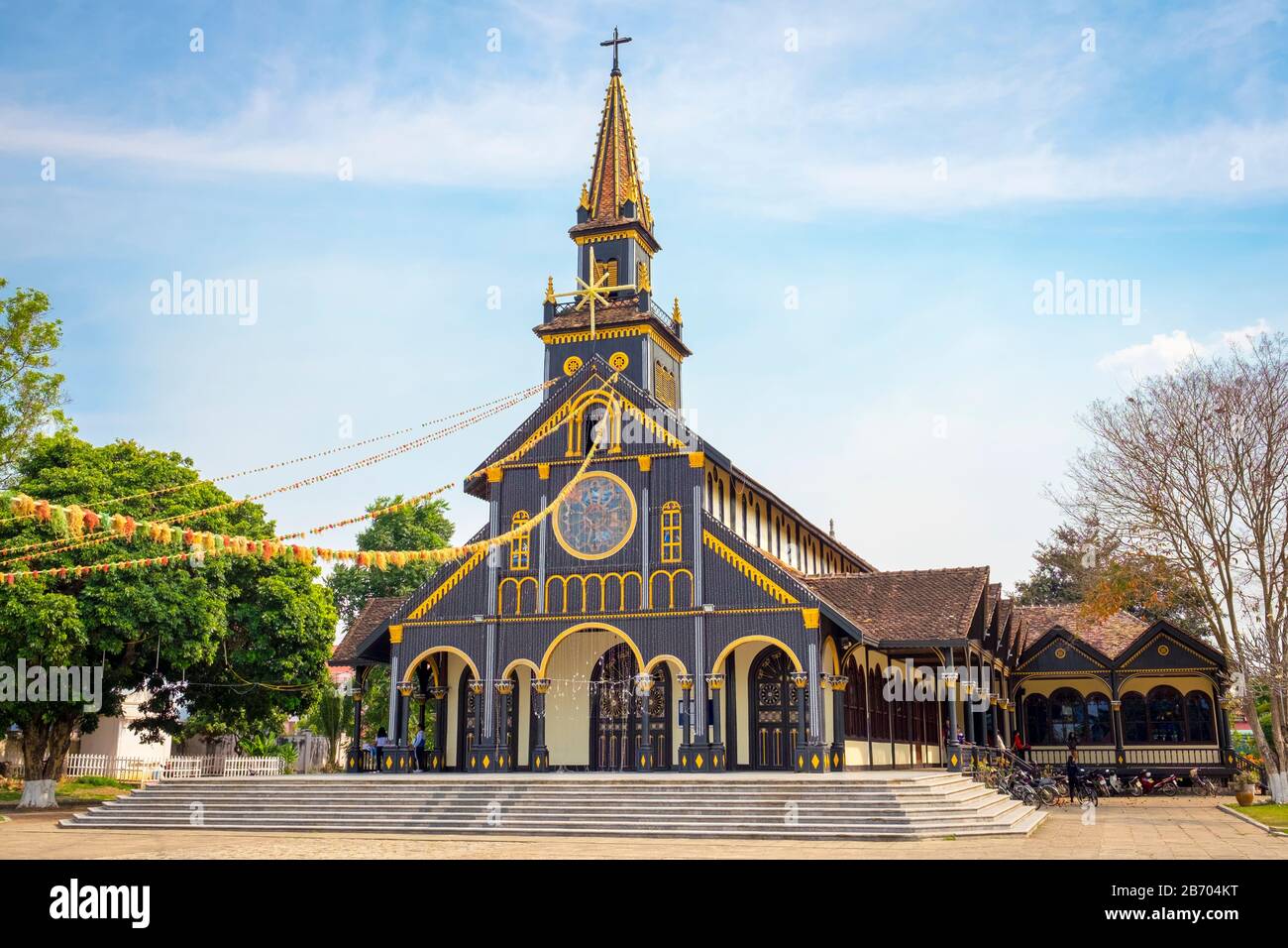 Cathédrale De Kon Tum, Également Connue Sous Le Nom D'Église En Bois, Kon Tum, Province De Kon Tum, Vietnam Banque D'Images