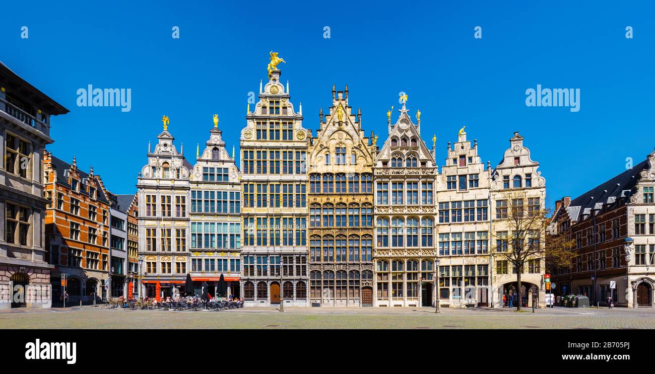 Belgique, Flandre, Anvers (Antwerpen). Maisons de guilde médiévale sur Grote Markt. Banque D'Images