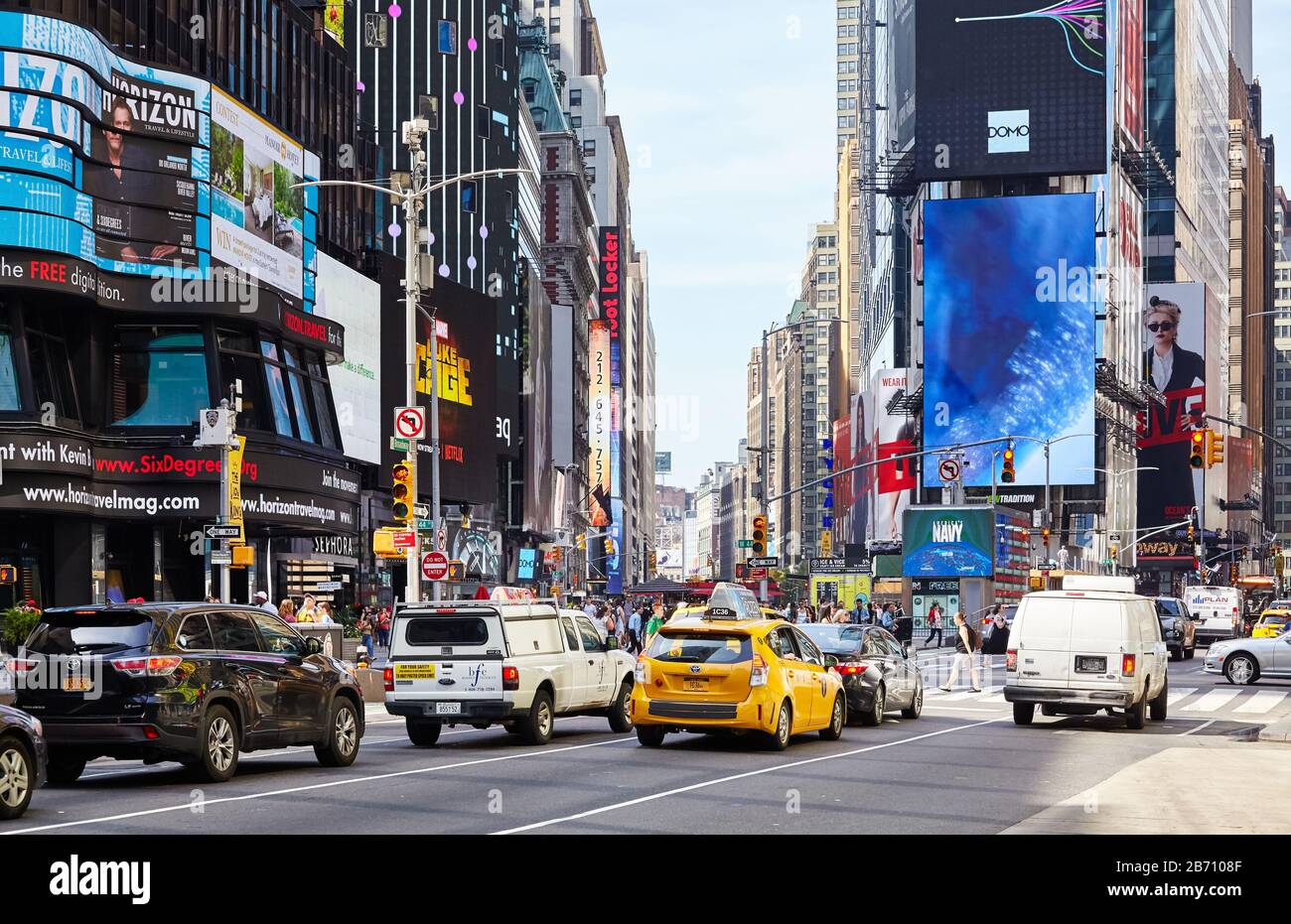 New York, USA - 29 juin 2018 : embouteillage à Broadway, plus ancienne rue principale nord-sud de la ville de New York. Banque D'Images