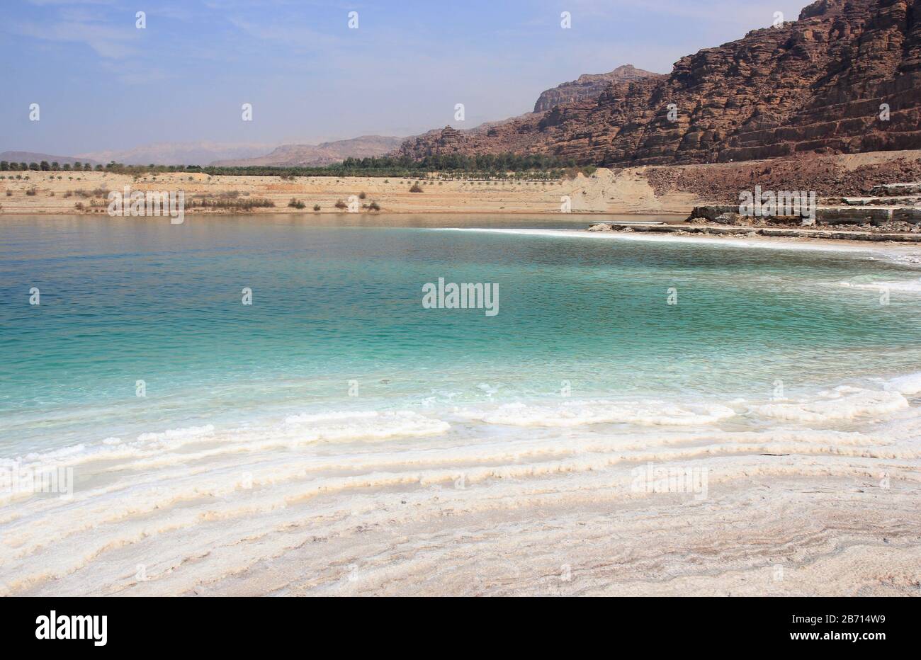 Baie salée sur la route de la mer Morte, la zone la plus basse d'altitude terrestre sur Terre, Jordanie, Asie occidentale Banque D'Images