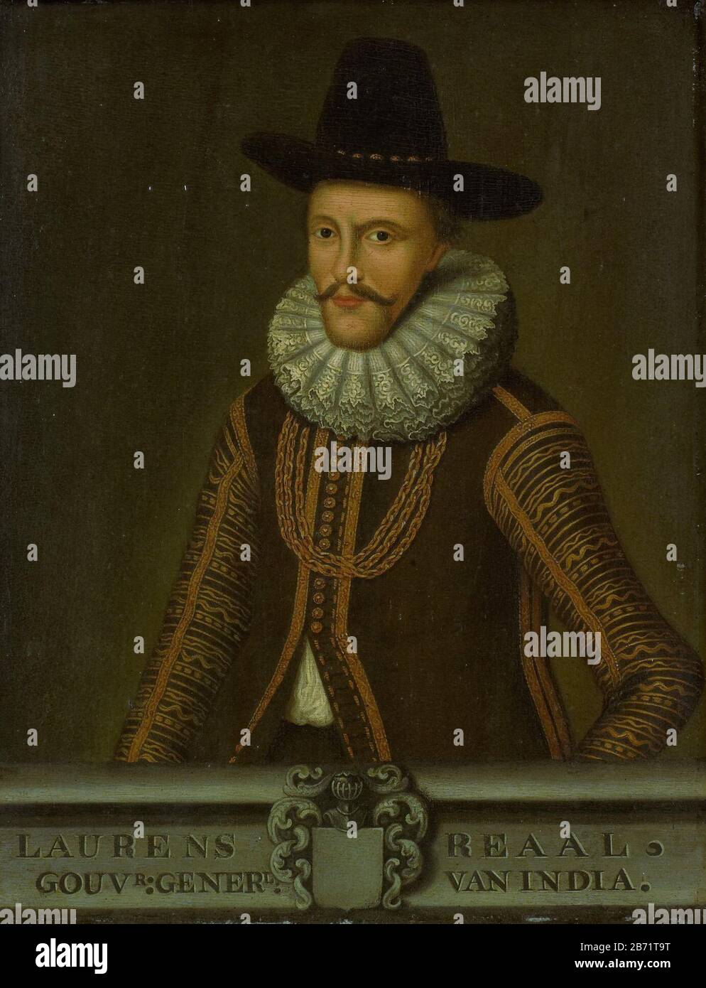 Laurens Reael (1583-1637) Gouverneur-generaal (1616-19), SK-A-4527 Portrait de Laurens Reael (1583-1637). Gouverneur Général (1616-19). Dix Halfength à gauche. Autour du cou une triple chaîne d'or. Partie d'une série de copies de portraits des gouverneurs généraux des anciennes Antilles néerlandaises de l'est Où: Apparemment de la Compagnie néerlandaise de l'Inde de l'est. Copie à SK-A-3757. Fabricant : peintre: Anonyme (copie à) Lieu de fabrication: Batavia Date: 1750 - 1800 Caractéristiques physiques: Huile sur panneau matériau: Huile sur panneau Dimensions: Support: H 33 cm. B × 25 cm. Dimensions externes : 3,8 cm d. (Y compris le transporteur Banque D'Images