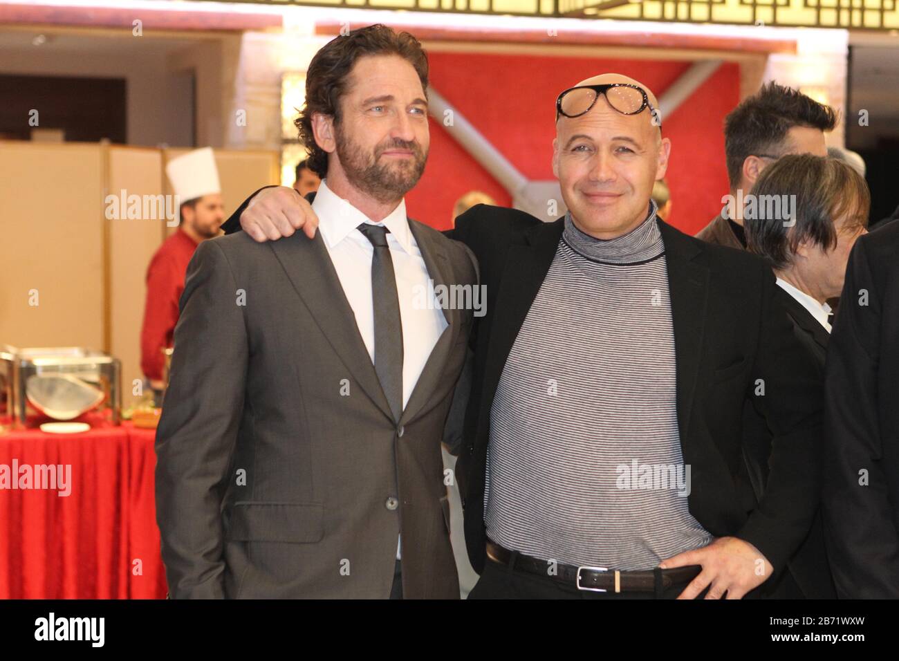 Zaen Butler 12 mars 2020, Sparta, Grèce: L'acteur GERARD BUTLER avec l'acteur BILLY ...