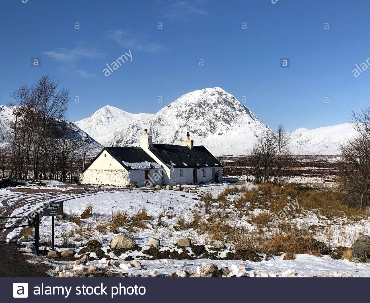 Glencoe et Rannoch Moor, Écosse, Royaume-Uni. 13 mars 2020. Le soleil et la neige dans les Highlands écossais, Blackrock Cottage et Stob Dearg Buachaiille Etive Mor vu ici être affecté. Crédit: Craig Brown/Alay Live News Banque D'Images