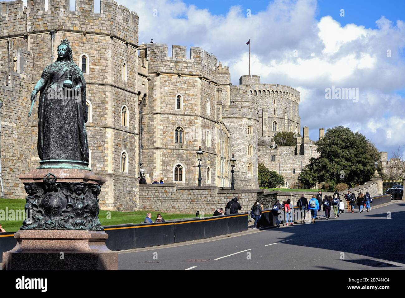 Château de Windsor vue de Castle Hill, Berkshire Angleterre Royaume-Uni Banque D'Images