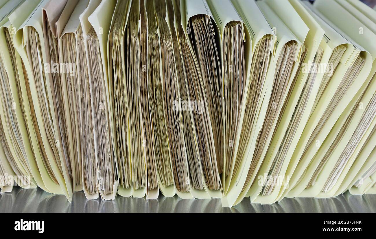 Dossiers de la Stasi dans le bureau de "le Commissaire fédéral aux documents du Service de sécurité de l'Etat de l'ancienne République démocratique allemande, BStU". [traduction automatique] Banque D'Images