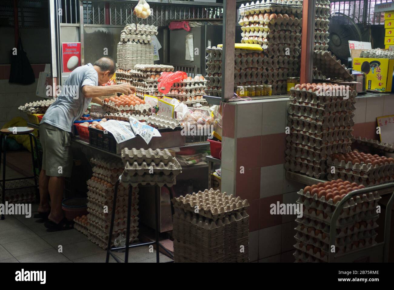 20.07.2017, Singapour, République de Singapour, Asie - un stand de vente d'œufs sur le marché chinois. [traduction automatique] Banque D'Images