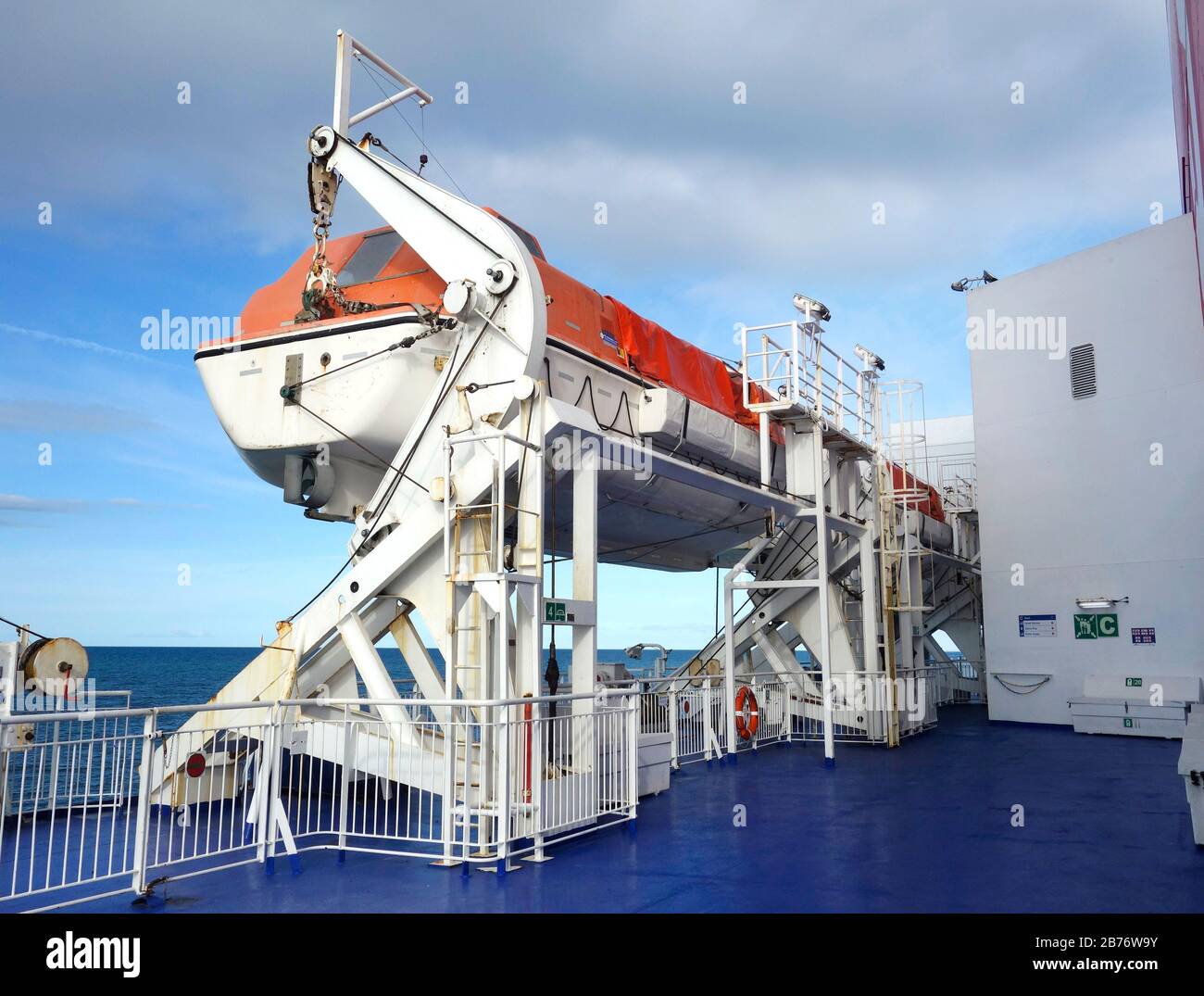 Bateaux de sauvetage en ferry. Banque D'Images