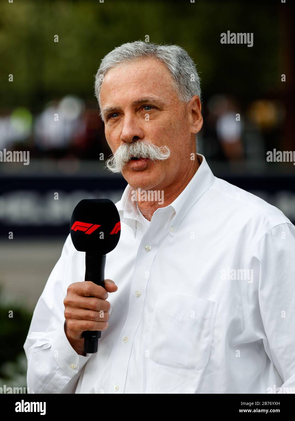 Chase Carey lors d'une conférence de presse à la suite de l'annulation du Grand Prix australien de Formule 1 2020 au milieu des préoccupations du virus Corona (COVID-19). Banque D'Images