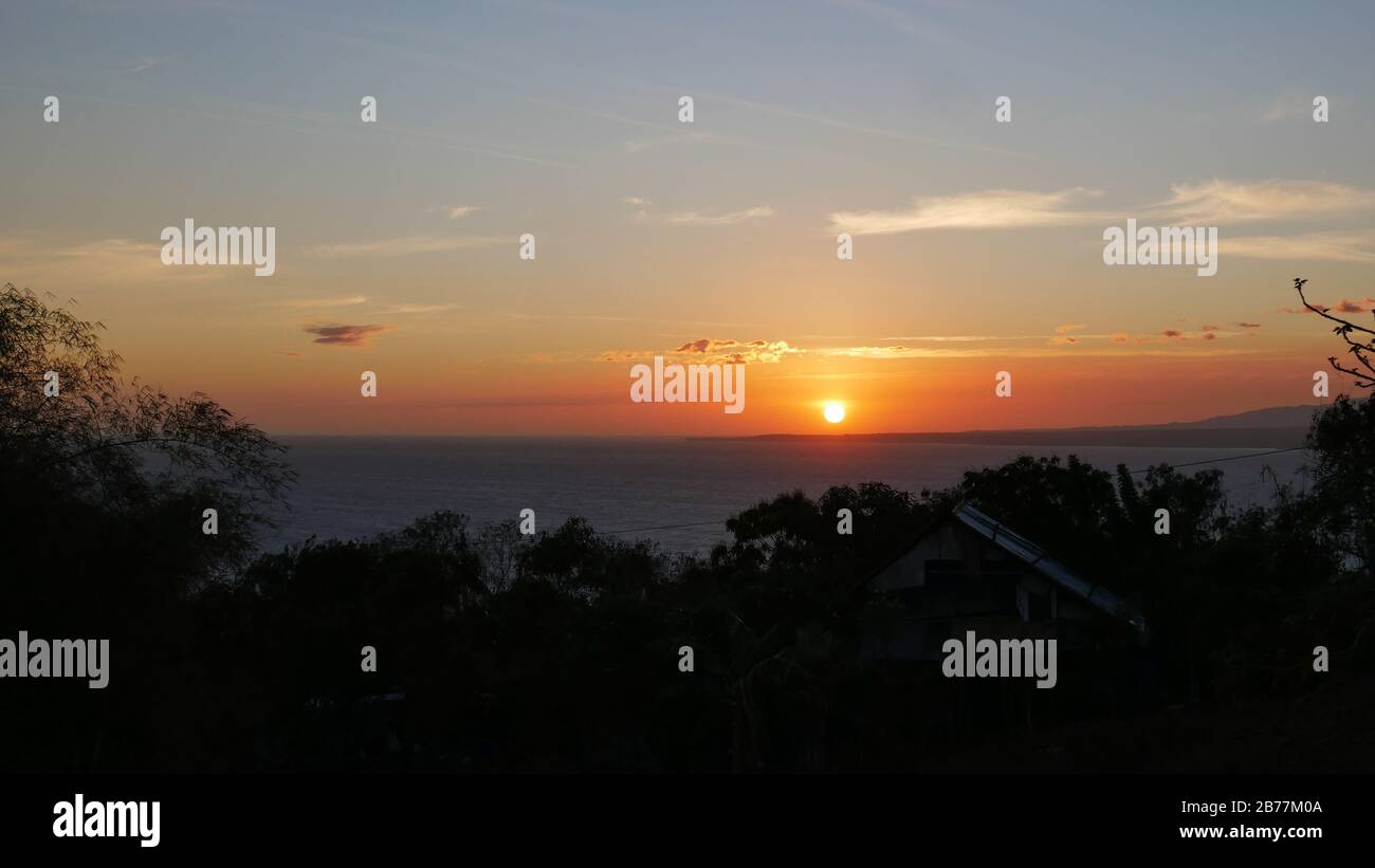 Coucher de soleil depuis le sommet de l'île Apo, Visayas, Philippines Banque D'Images