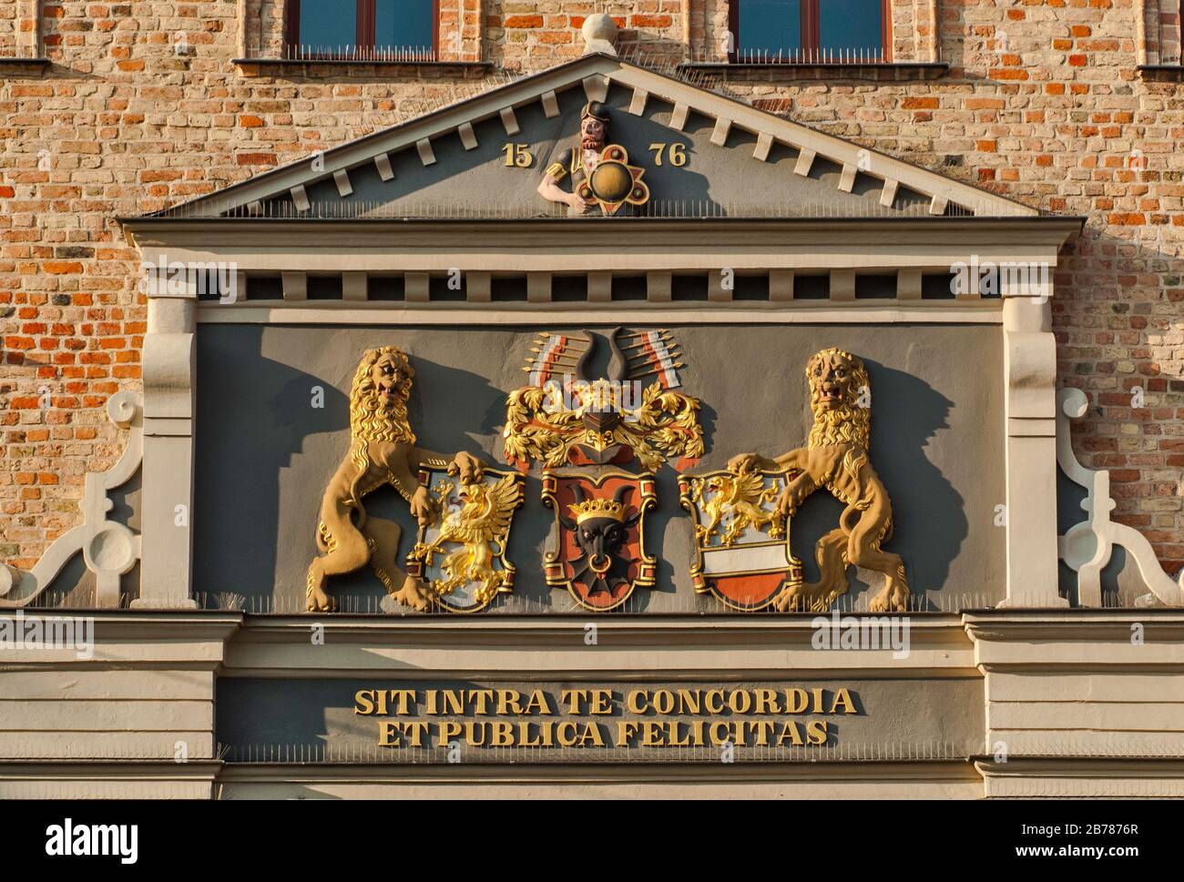 Bass relief à la porte Steintor à Rostock, Mecklembourg-Poméranie occidentale, Allemagne Banque D'Images