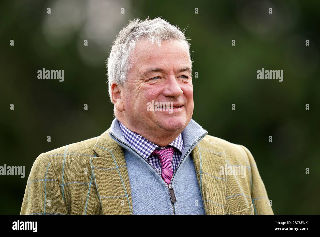Le Formateur Nigel Twiston-Davies À L'Hippodrome De Kempton Park À Londres. Banque D'Images