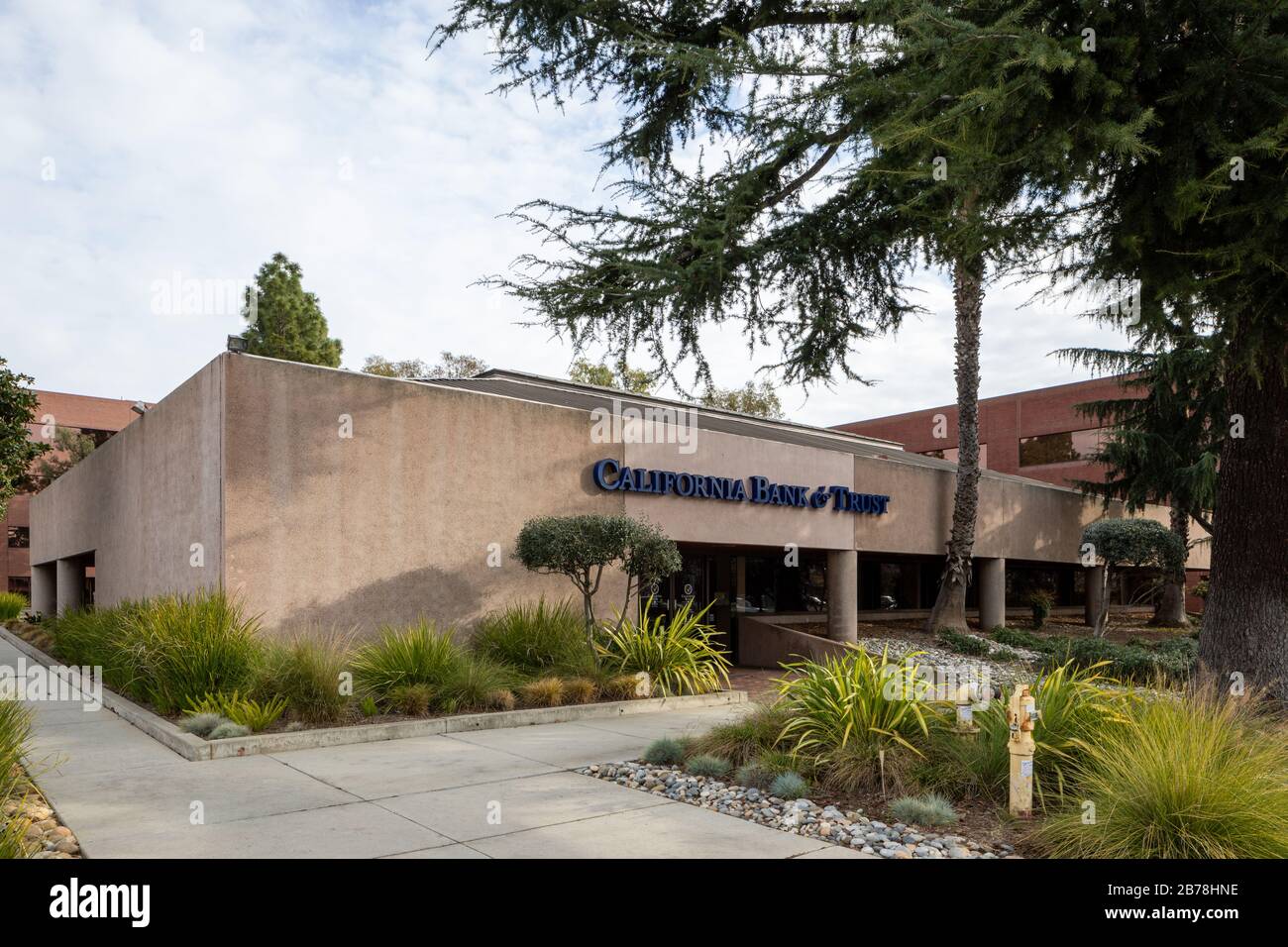 California Bank & Trust, Cupertino, Californie, États-Unis Banque D'Images