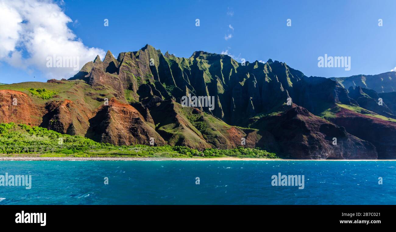 Vue imprenable sur la magnifique côte de Napali à Kauai Hawaï États-Unis Banque D'Images