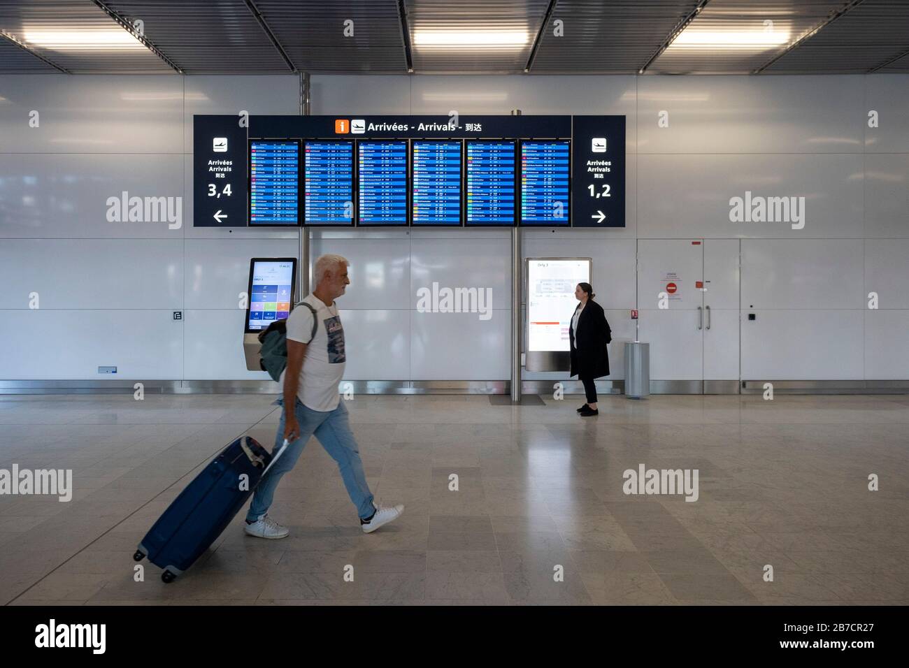 France airport baggage Banque de photographies et d'images à haute  résolution - Alamy