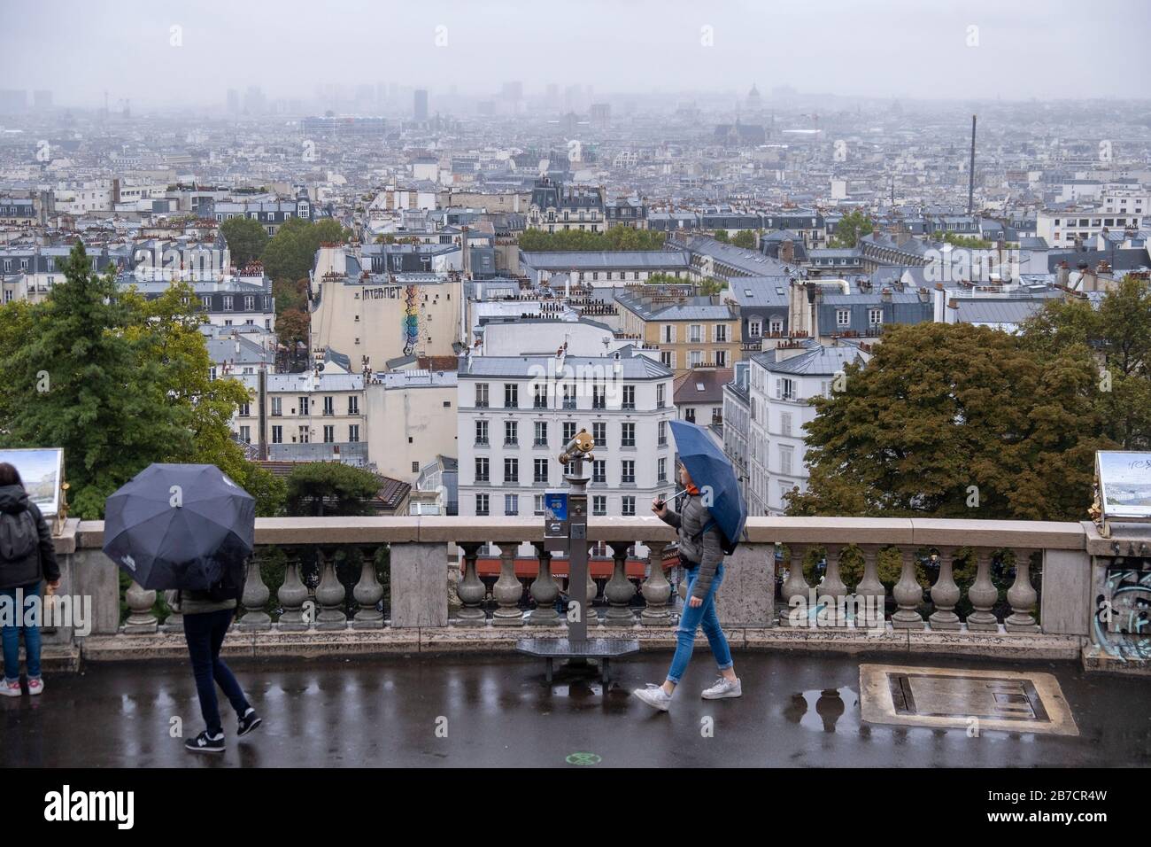 Vue sur Paris depuis Montmartre à Paris, France, Europe Banque D'Images