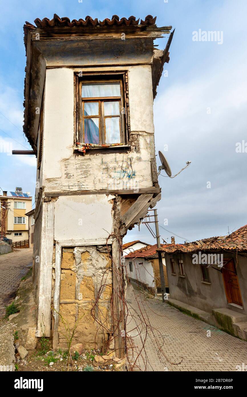 Ancienne maison dans la ville de Trilye, Bursa, Turquie Banque D'Images