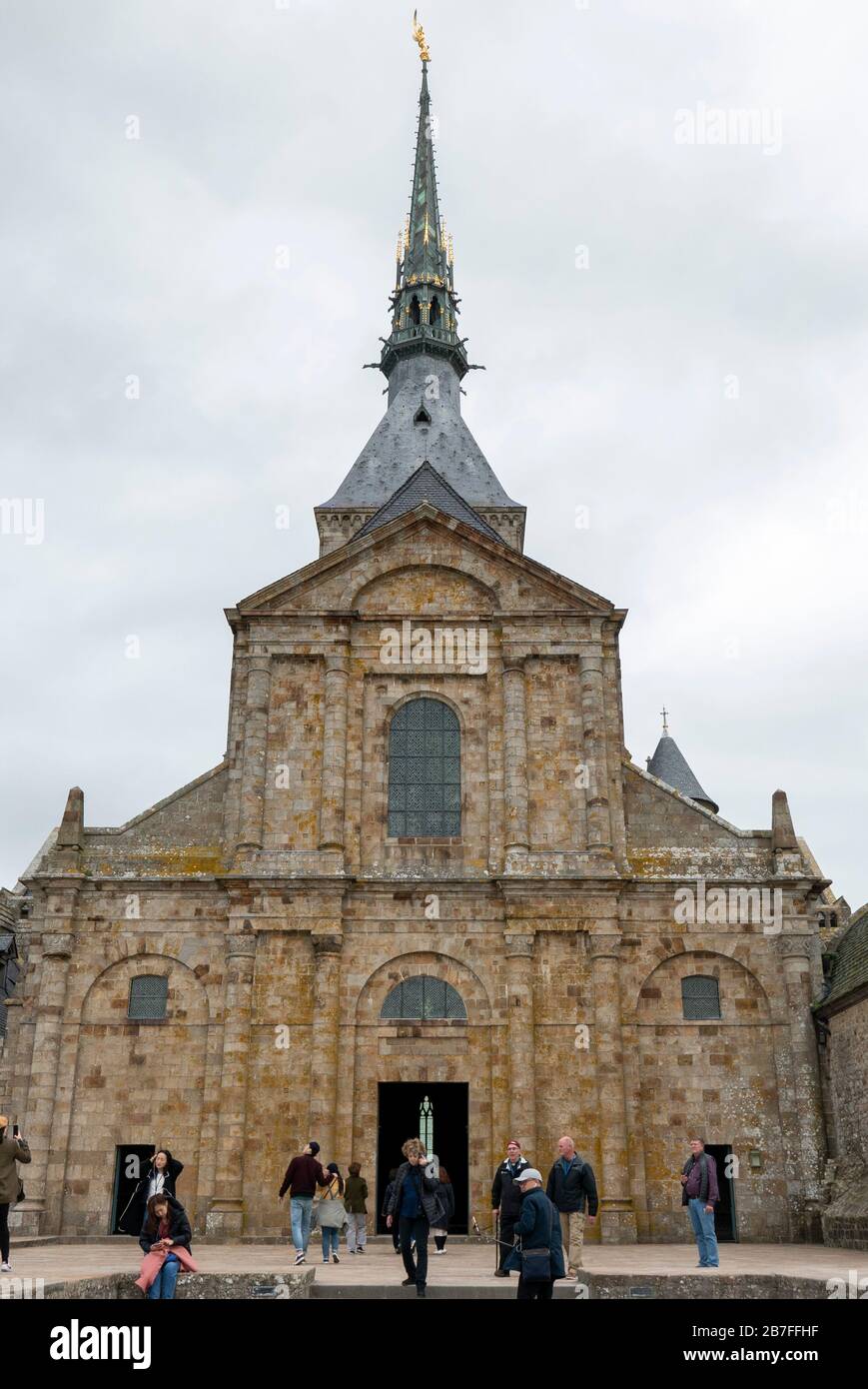 Vue extérieure de l'abbaye du Mont Saint-Michel, France, Europe Banque D'Images