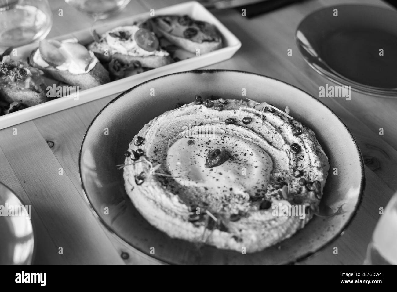 délicieux humus libanais vue rapprochée Banque D'Images
