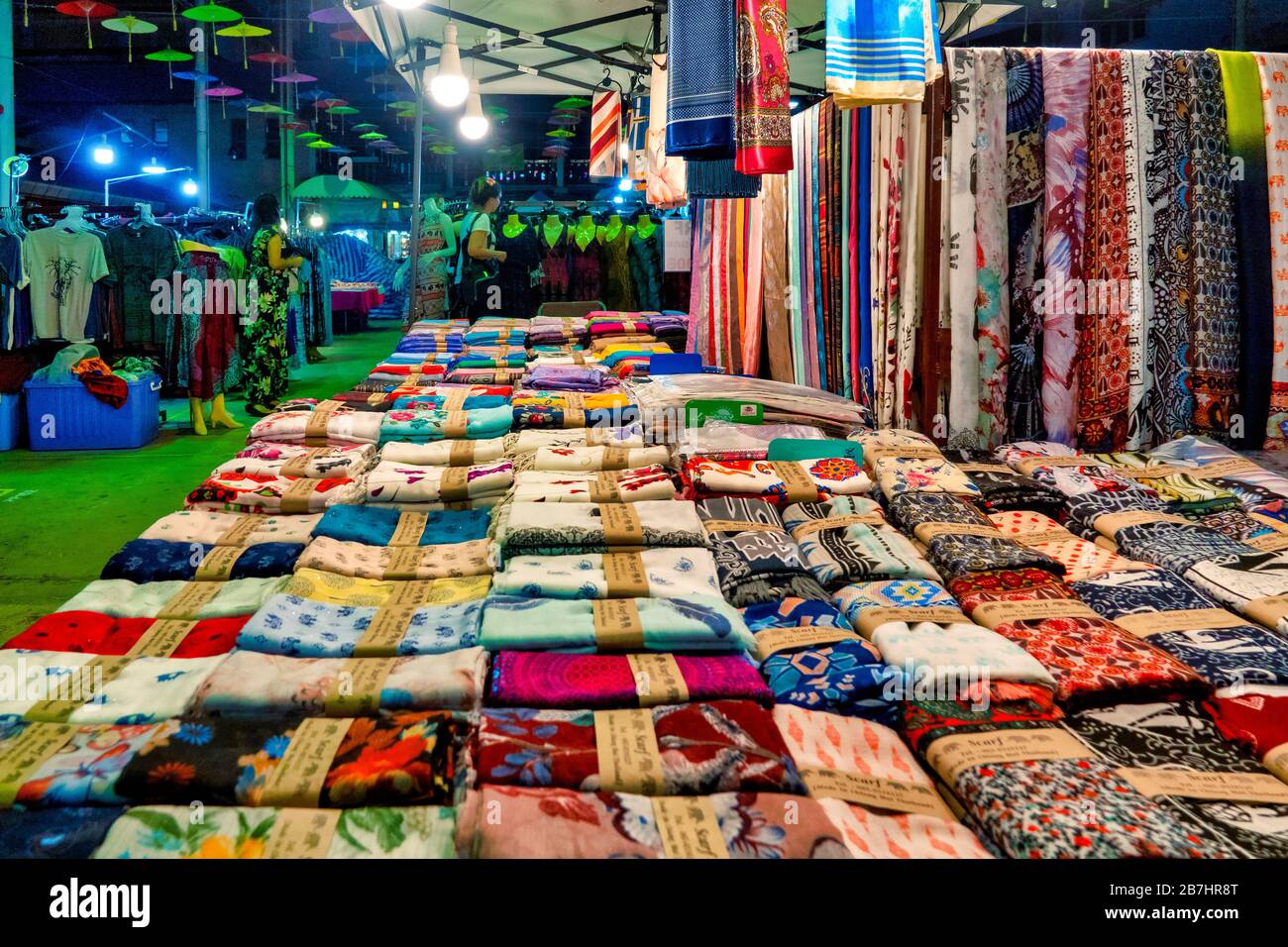 Bazar nocturne de Chiang Mai, Chiang Mai, Thaïlande Banque D'Images Bazar nocturne de Chiang Mai, Chiang Mai, Thaïlande Banque D'Images