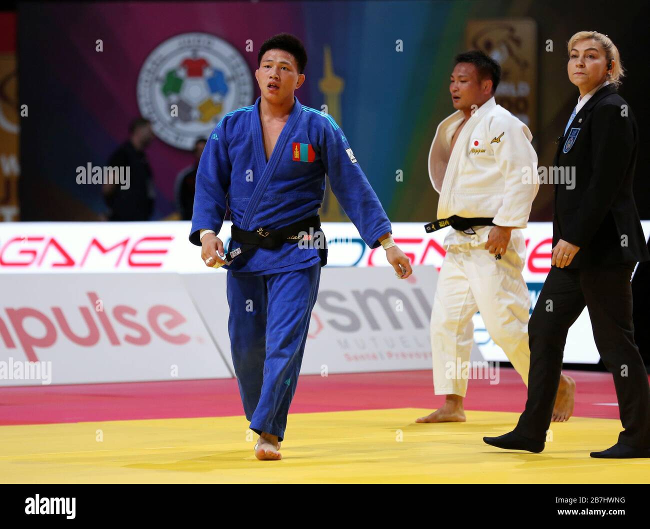 Paris, France - 08 février 2020: Masashi Ebinuma pour le Japon contre Tsogtbaatar Tsend-Ochir pour la Mongolie, hommes -73 kg, médaille de bronze Match(crédit: Mickael Chavet) Banque D'Images