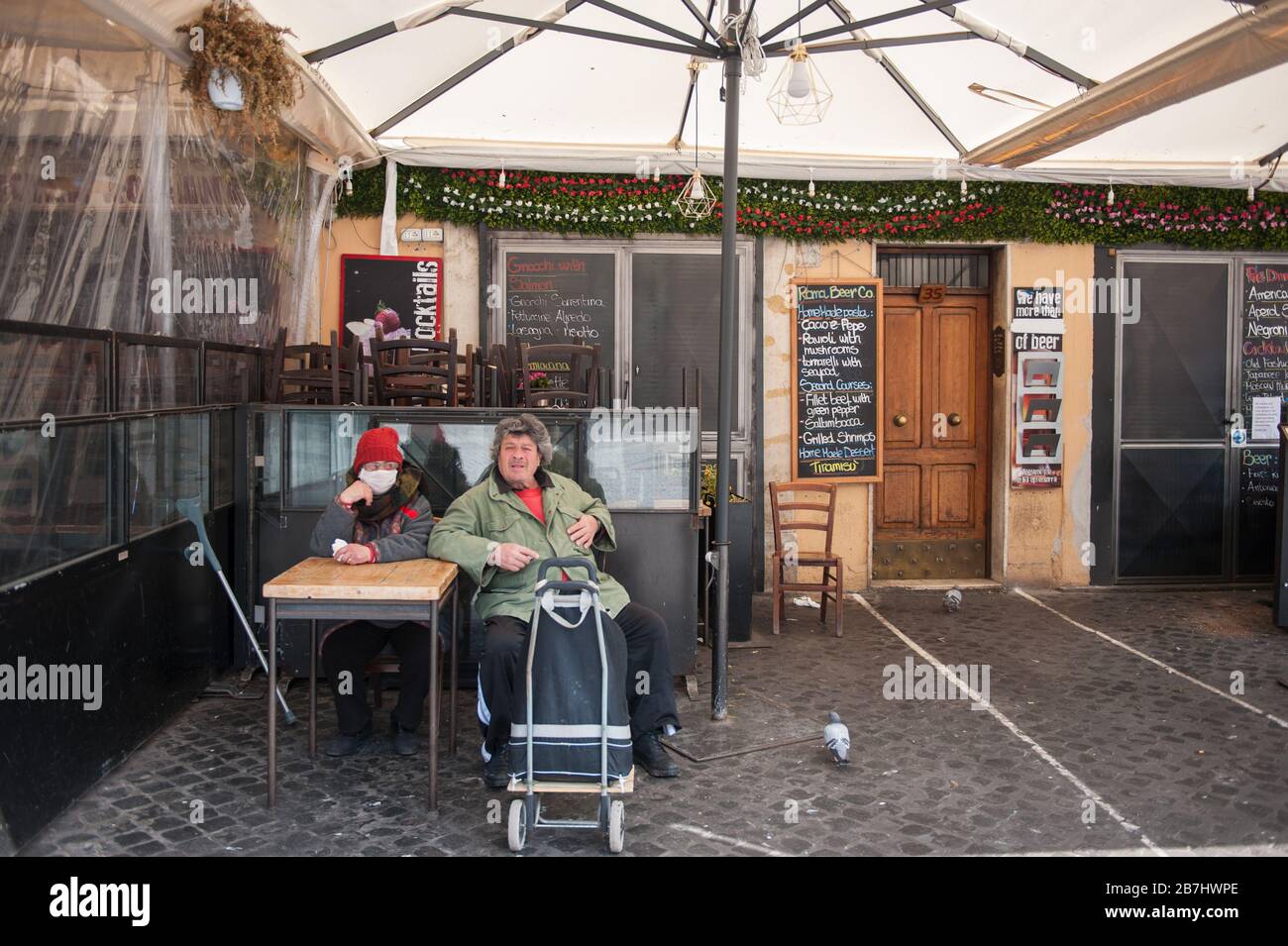 Rome à l'époque du virus Corona. Campo de Fiori. Banque D'Images