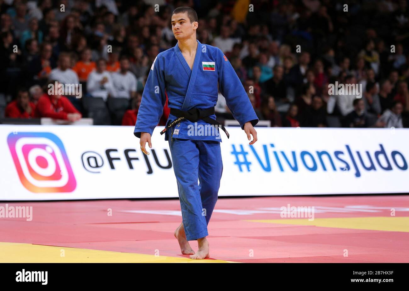 Paris, France - 8 février 2020: Soichi Hashimoto pour le Japon contre Hristov pour la Bulgarie, hommes -73 kg, quatrième manche (crédit: Mickael Chavet) Banque D'Images