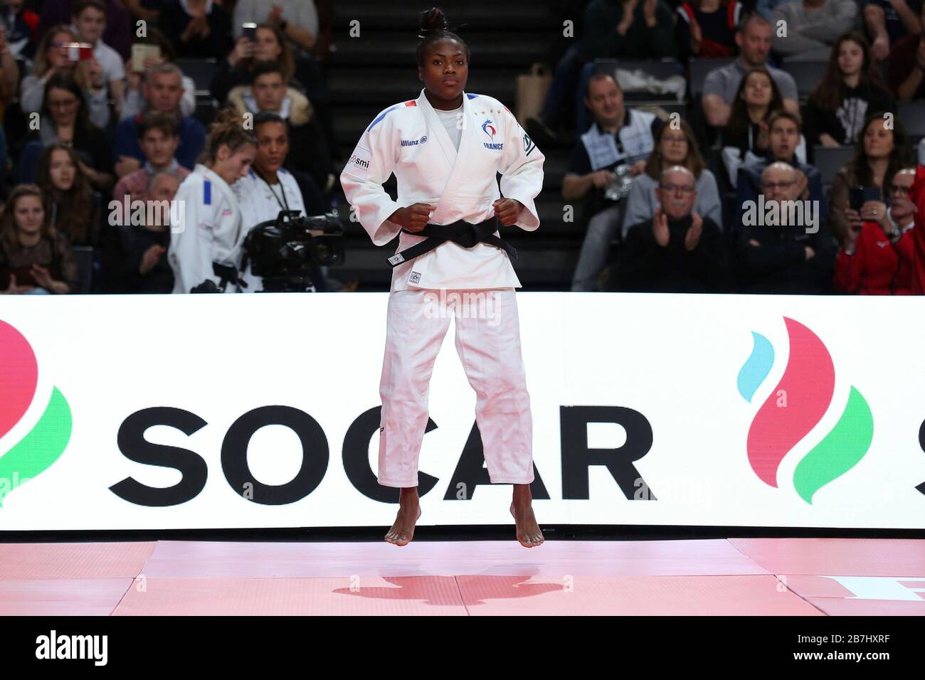 Paris, France - 8 février 2020: Clarisse Agbegnenou pour la France contre Van den Berg pour les Pays-Bas, femmes -63 kg, Round 3 (crédit: Mickael Chavet) Banque D'Images