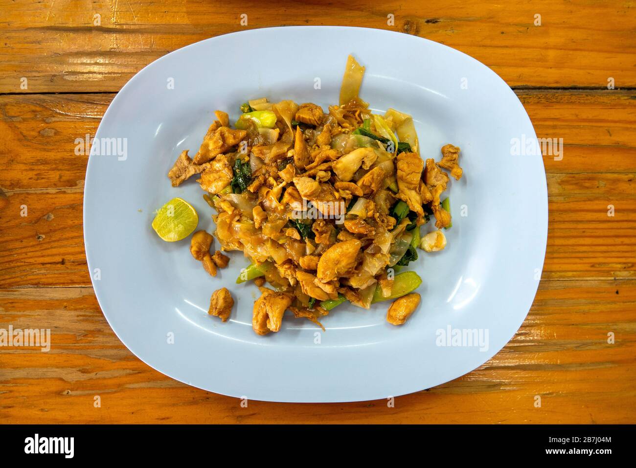 Tampon thaïlandais traditionnel Voir EW (nouilles frites au poulet) Banque D'Images