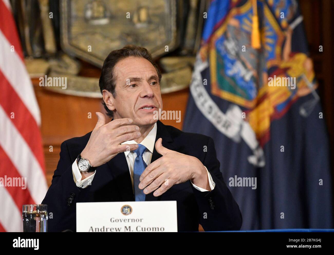 Albany,New York / États-Unis 3/16/20 New York Gov. Andrew Cuomo fait le point sur le Coronavirus lors d'une conférence de presse au Capitole de l'État. Banque D'Images