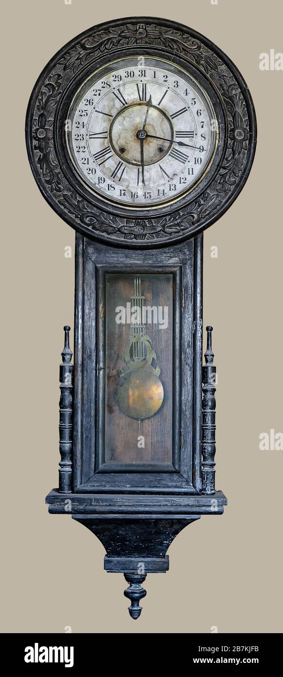 Wall clock with pendulum Banque de photographies et d'images à haute  résolution - Alamy