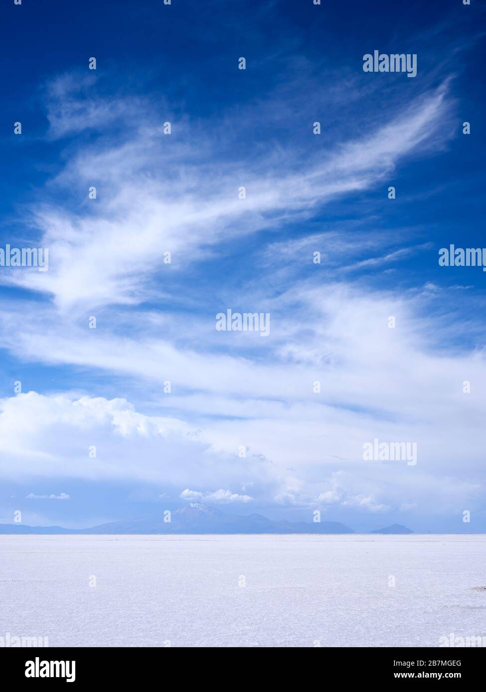 Les spectaculaires salées de Salar de Uyuni Bolivie Banque D'Images